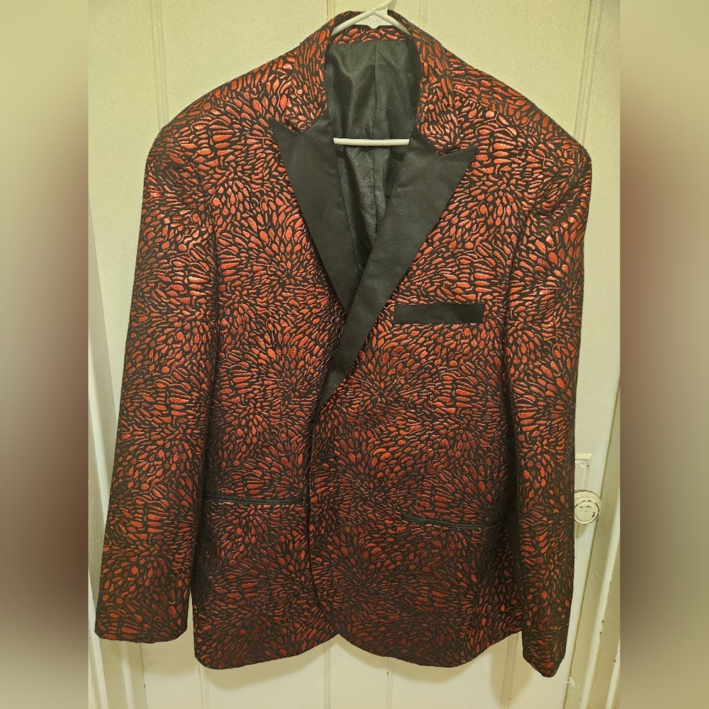 Stylish Black and Red Patterned Men's Blazer